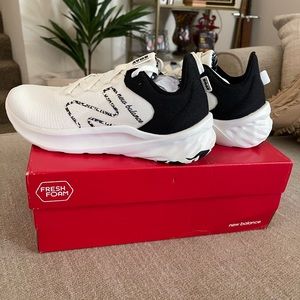 New Balance Free Foam Roav V2 Sneaker